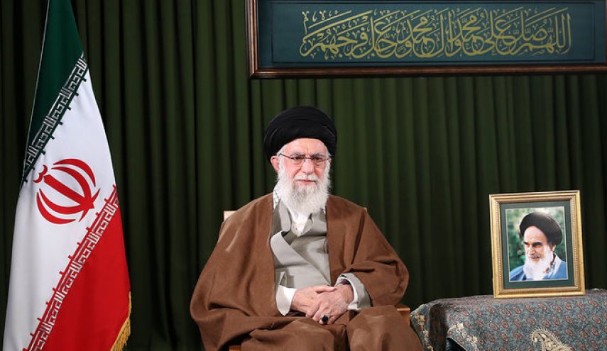 قائد الثورة يلقي خطابا غدا الأحد
