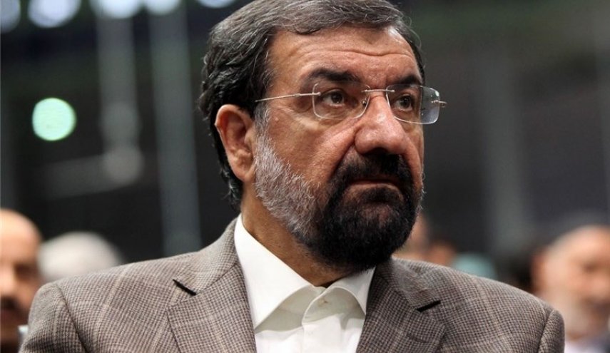 رضايي:  اميركا تريد ان تبيعنا جثمان الحظر وهذا سم مهلك