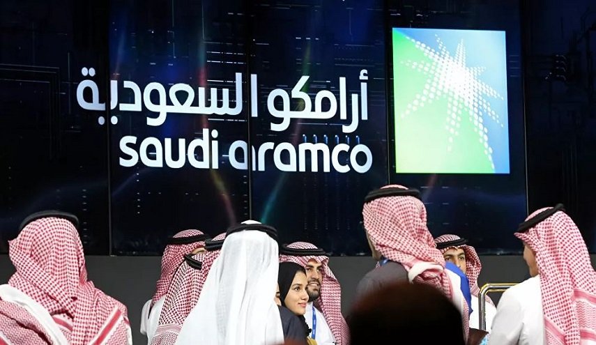 عطوان: لماذا الحرب النفطية بين السعودية وروسيا أكثر خطورة من "كورونا"؟
