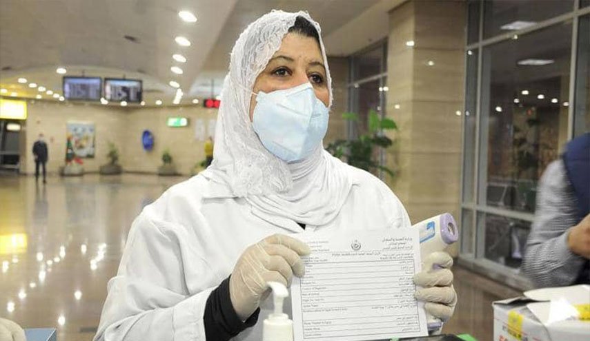 "كورونا" يصيب 22 طبيبا وممرضا في مستشفى تخصصي بمصر