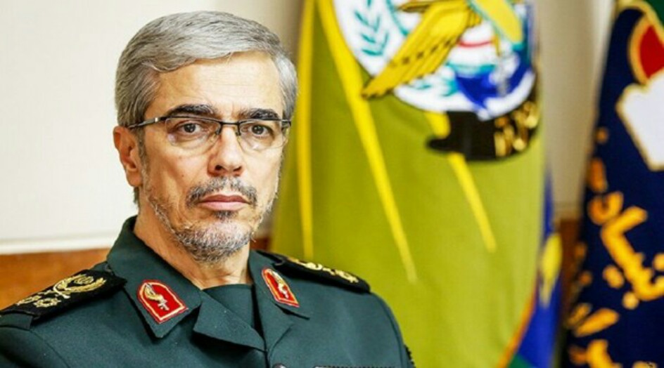 رئيس الاركان الايرانية: تصدينا لتهديدات الاميركيين بقوة واقتدار