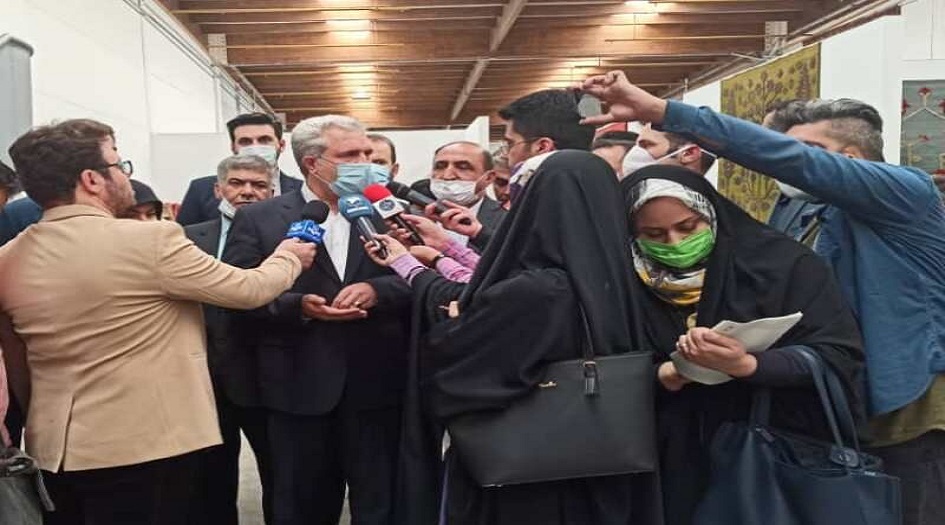 وزير السياحة الايراني يعلن استقبال السياح الاجانب بدءاً من الشهر القادم