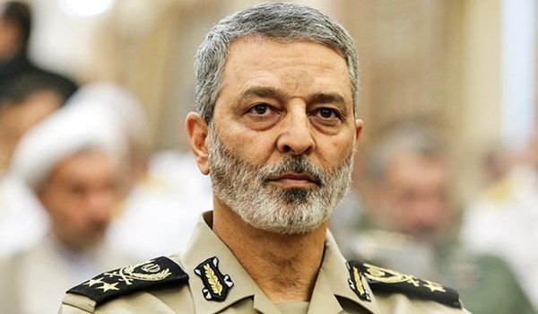 اللواء موسوي: عشرات الصواريخ ستنتج تكريما لكل شهيد ايراني