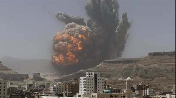 العدوان السعودي يشن 27 غارة على عدة محافظات يمنية