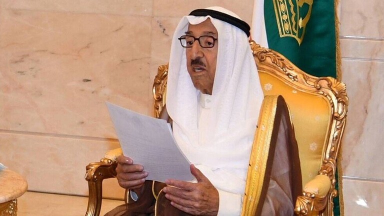 صحة أمير الكويت تتصدر "تويتر"!