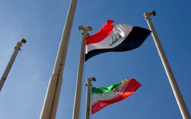 شاهد بالصورة.. وصول ألاف اسطوانات الأوكسجين من ايران الى العراق