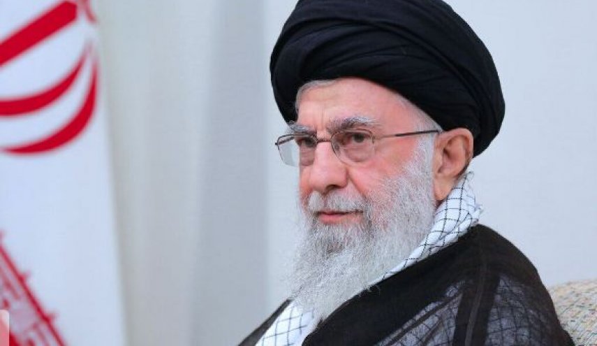 اثر كارثة مرفأ بيروت .. رسالة من قائد الثورة الاسلامية الى الشعب اللبناني