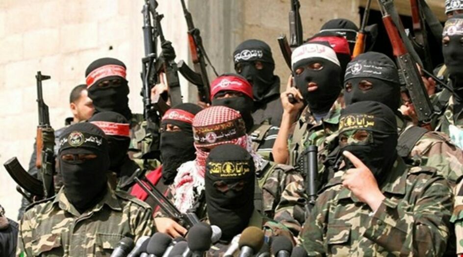 فصائل المقاومة: "الاتفاق الخياني" مكافأة للعدو على جرائمه وسرقة القدس والضفة