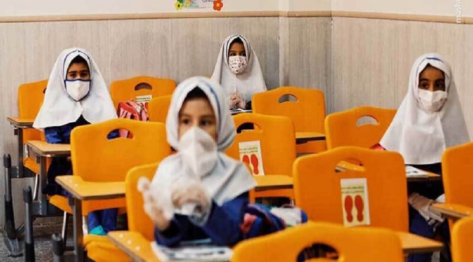 انطلاق العام الدراسي الجديد في إيران