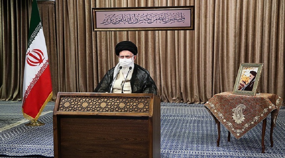 الإمام الخامنئي: الجمهورية الإسلامية باتت اليوم أكثر قوة من ذي قبل