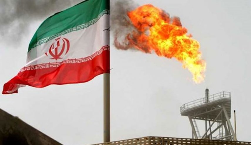 ايران تطبق آلية البيع المسبق للنفط في 2021