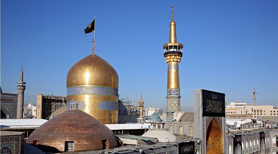 بالصور... الحرم الرضوي الطاهر يتوشح بالسواد في العشرة الأخيرة من شهر صفر