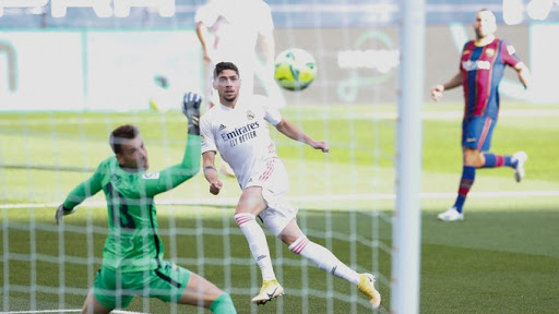 الدوري الاسباني... ريال مدريد يفوز على برشلونة في عقر داره