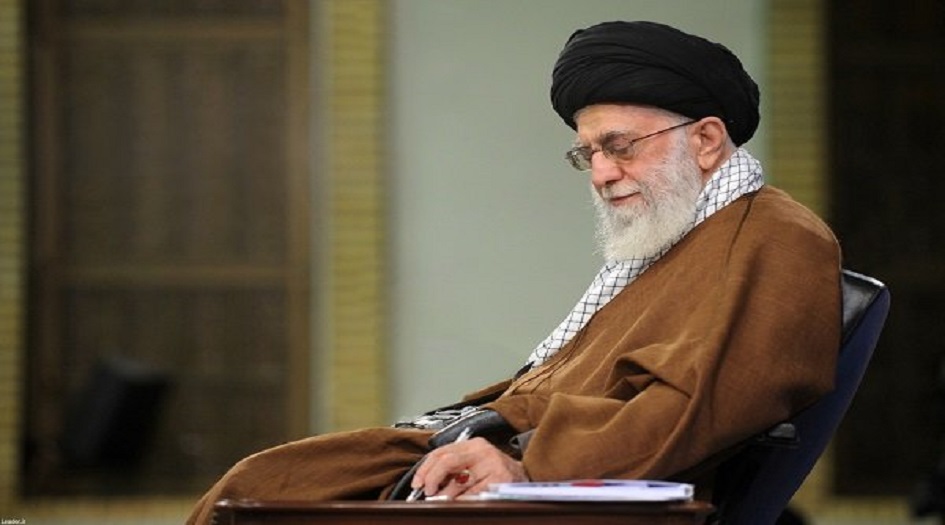 الامام الخامنئي  يعزي بوفاة حجة الإسلام "فاضليان"