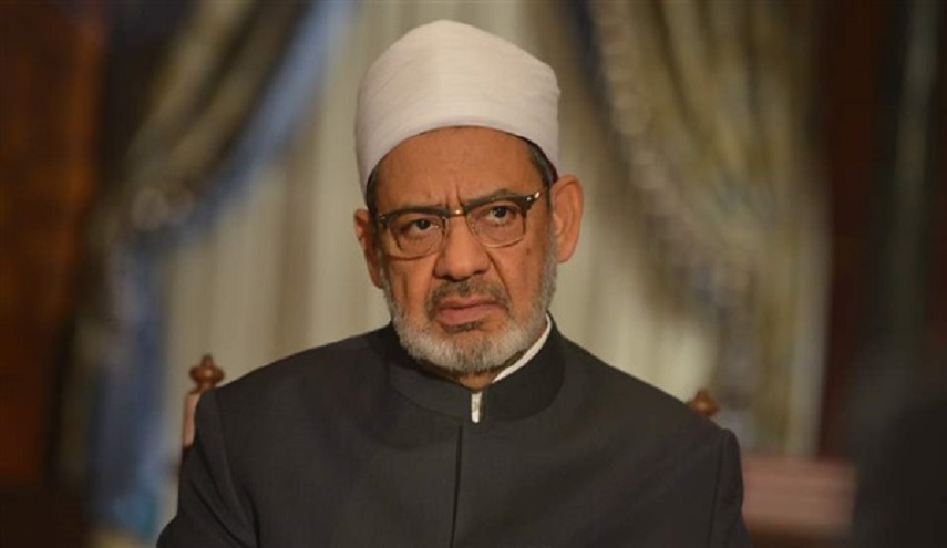 شيخ الأزهر يدعو لتشريع عالمي يجرم الإساءة لمقدسات المسلمين 
