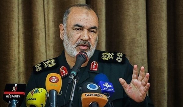 قائد حرس الثورة: ايران تمتلك كل الوسائل اللازمة لدحر الاعداء