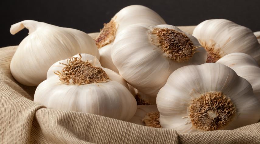 8 فوائد سحرية للثوم