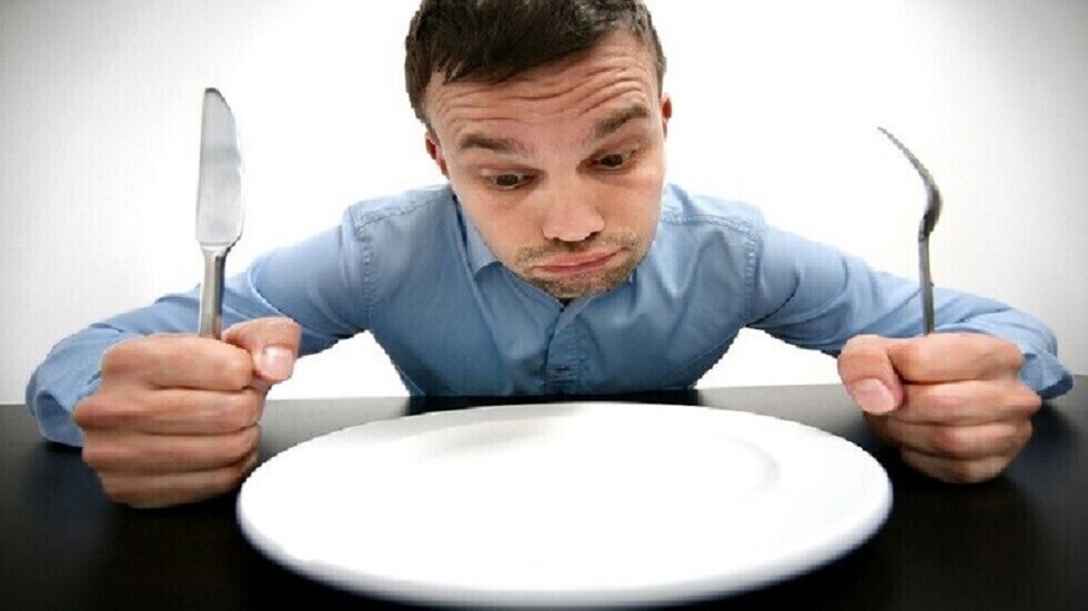 هذا ما سيحدث اذا لم تتناول وجبة العشاء