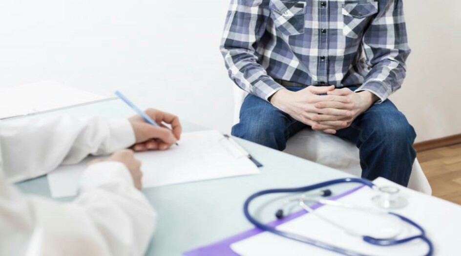 عواقبها خطيرة .. 8 أعراض صحية يجب ألا يتجاهلها الرجال