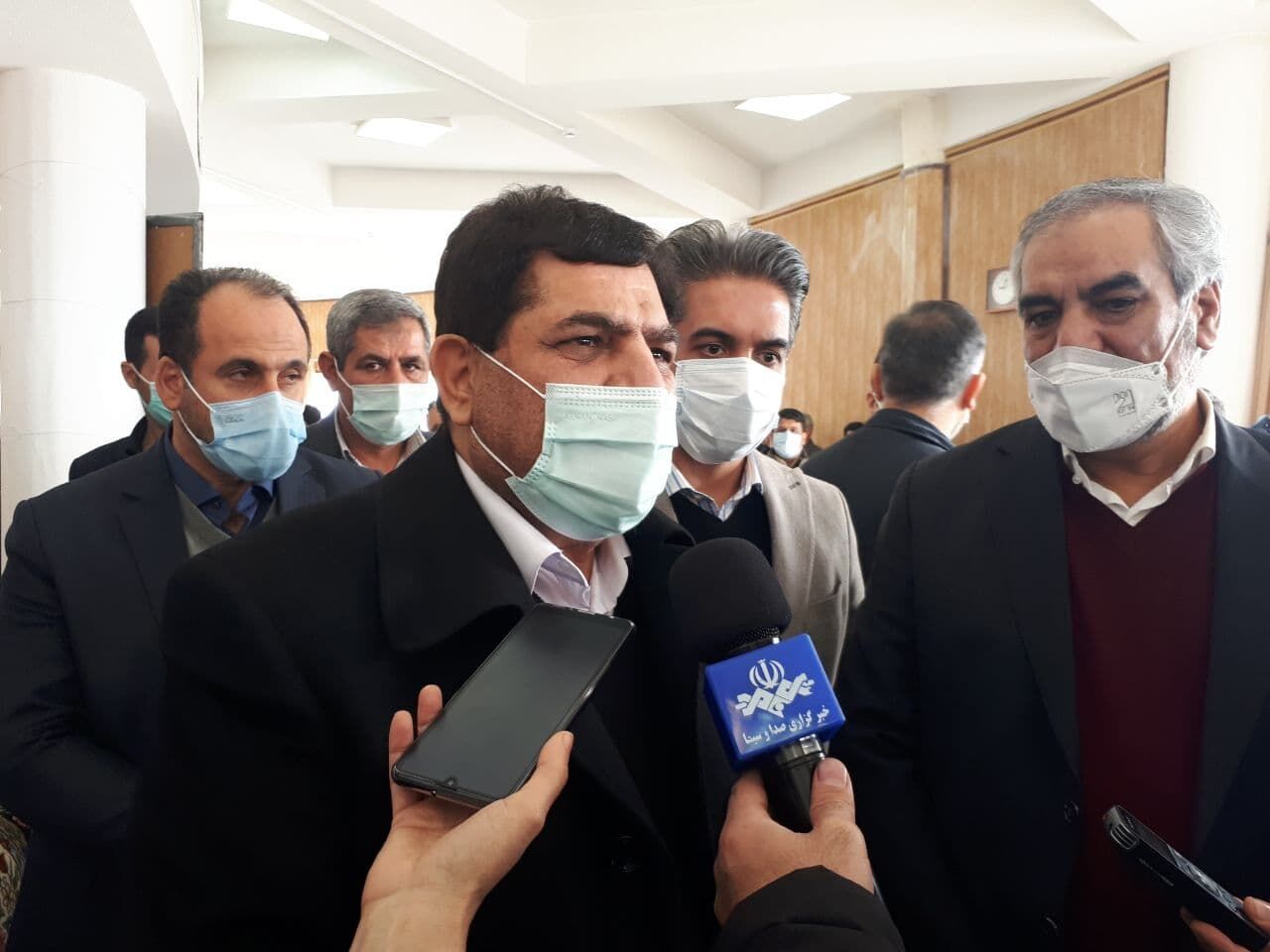 واكسن ايراني كرونا اواخر فروردين ۱۴۰۰ به بازار مي آيد