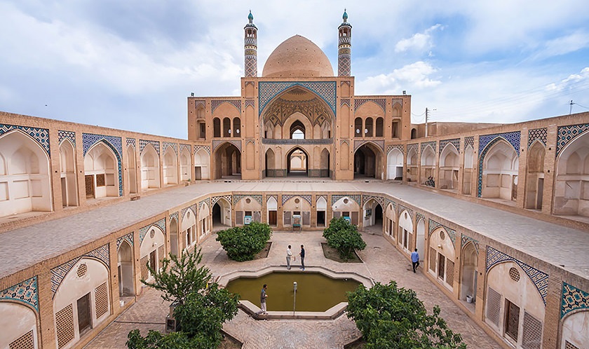 آشنايي با مسجد و مدرسه آقابزرگ كاشان +تصاوير