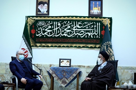 ايران در آستانه تبديل شدن به قطب توليد و صادرات واكسن