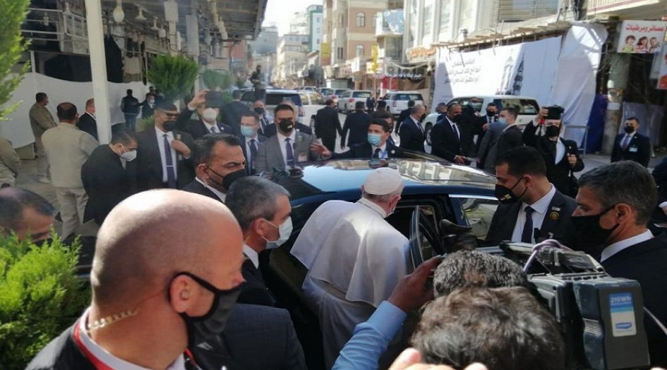 انتهاء لقاء البابا بالمرجع الديني السيد السيستاني في النجف الاشرف+ الصورة