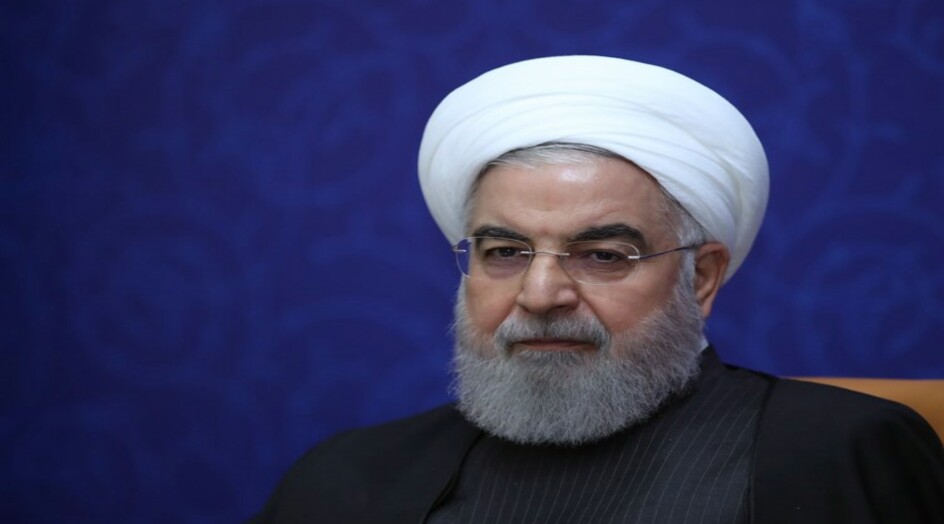 روحاني: الحكومة تقف بكل قوتها إلى جانب الطاقم الطبي