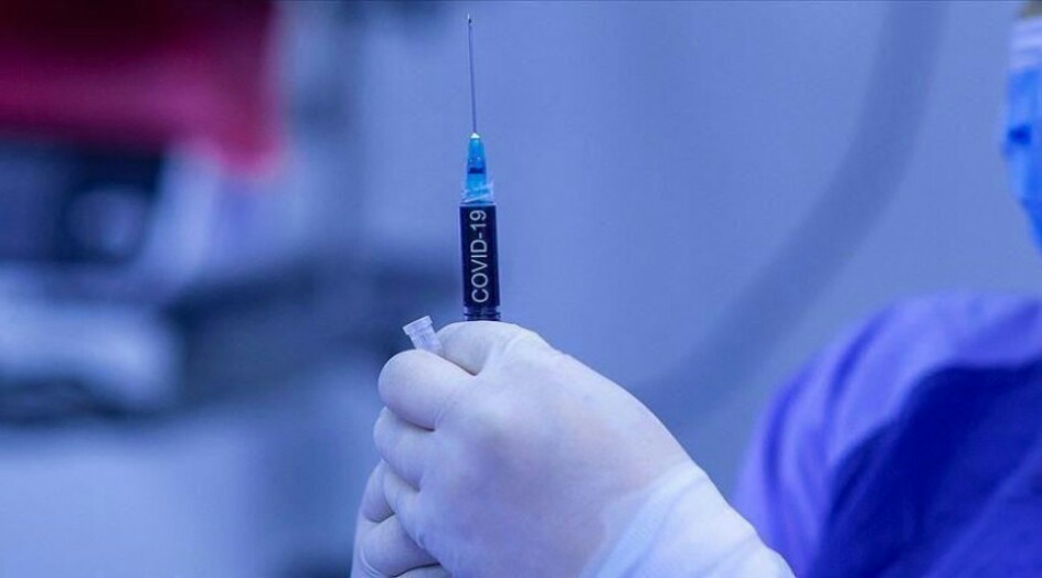 خبراء يحذرون من تناول هذه المنتجات مع اخذ لقاح كورونا