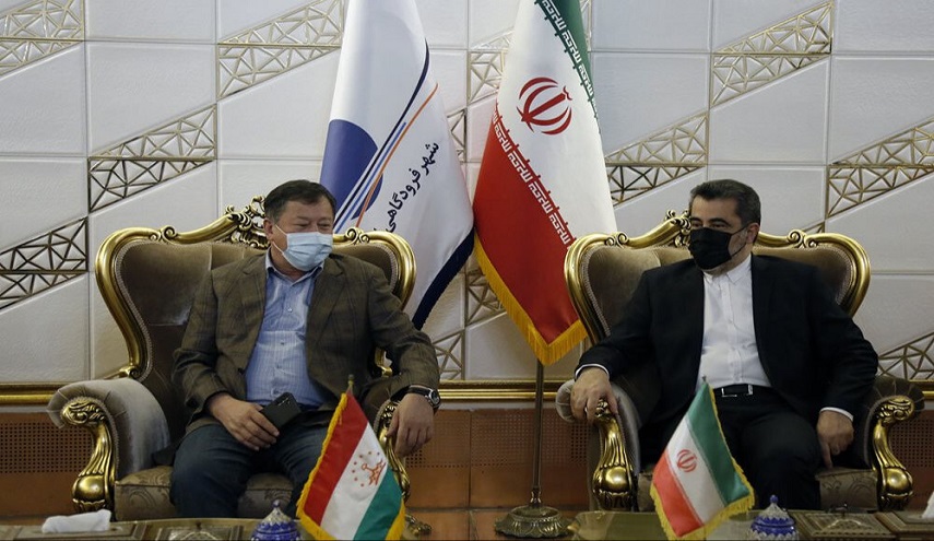 وزير الداخلية الطاجيكي يصل الى طهران