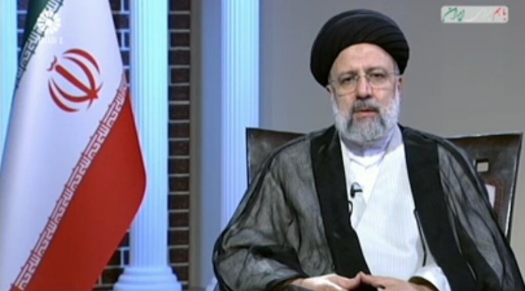رييسي: استقرار سامانه هوشمند باعث اشراف دولت در نظام مالياتي مي‌شود