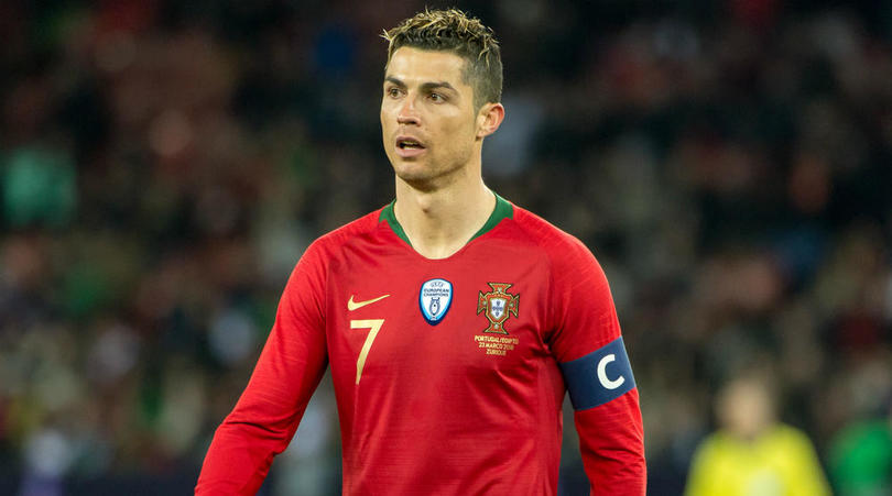 هل يودع رونالدو كأس أوروبا الليلة؟