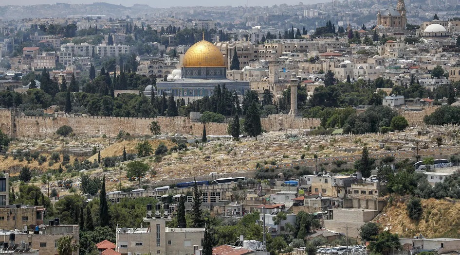 حركة حماس تدعو شباب القدس للاستنفار على أبواب البلدة القديمة