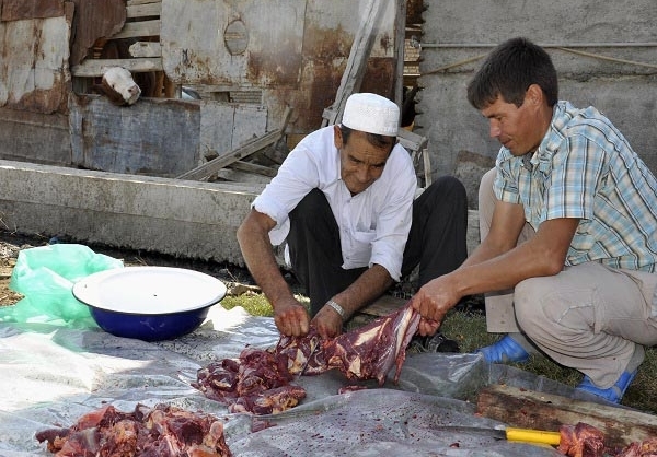  آداب و رسوم عيد قربان در چهارسوي ايران
