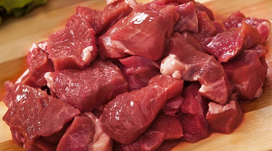 لماذا ينصح الأطباء بعدم تناول لحم الأضحية مباشرة بعد الذبح؟