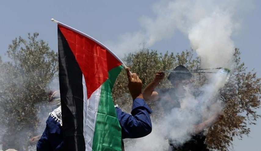 اعتداء إسرائيلي على المصلين في المسجد الإبراهيمي بالخليل