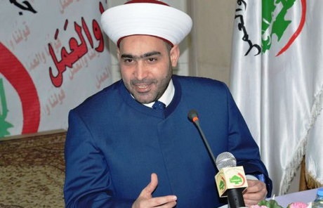 قدرداني روحاني اهل سنت لبنان از ايران به دليل ارسال محموله سوخت