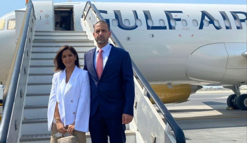 سفير البحرين لدى الاحتلال يصف وصوله الى تل ابيب بالحدث 