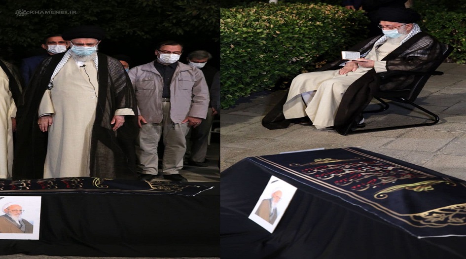 الامام الخامنئي يصلي على جثمان العالم الراحل حسن زاده آملي