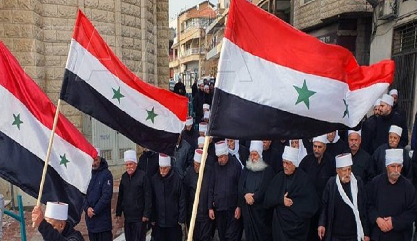 بالصور.. أبناء الجولان السوري يؤكدون رفضهم لمخطط الاحتلال