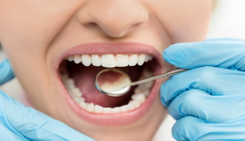 علامتان في الفم تكشفان احتمال الإصابة بمرض السكري