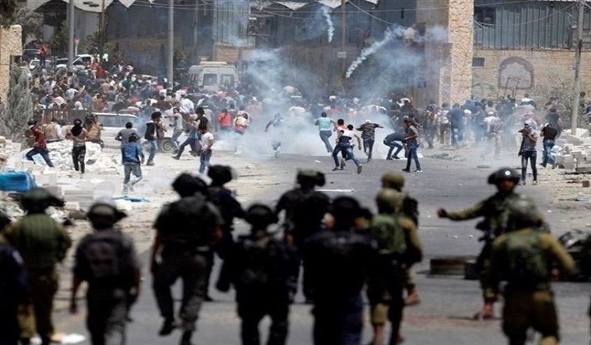 إصابة أكثر من 40 فلسطينيا في مواجهات مع القوات الصهيونية بالضفة المحتلة