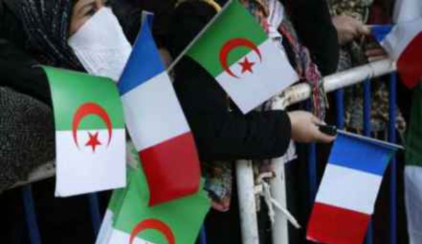  وزارة الاتصال الجزائرية: سنلاحق فرنسا حتى تعترف بجرائمها ضد أمتنا