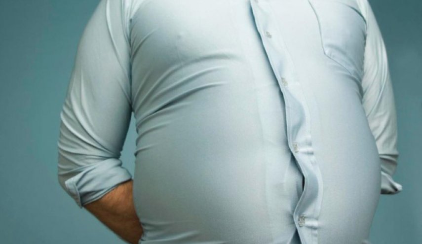 مشروب دافئ يحرق دهون الجسم "الخطرة" أثناء النوم