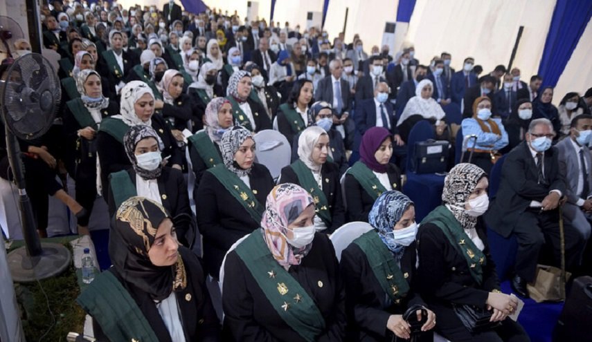 98 قاضية تنضم رسميا إلى مجلس الدولة المصري لأول مرة في تاريخه