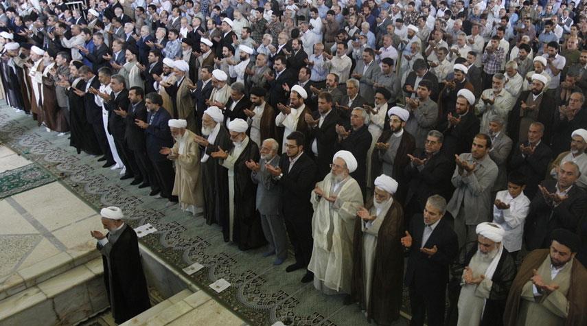 استئناف اقامة صلاة الجمعة في طهران بعد توقف دام اكثر من عام