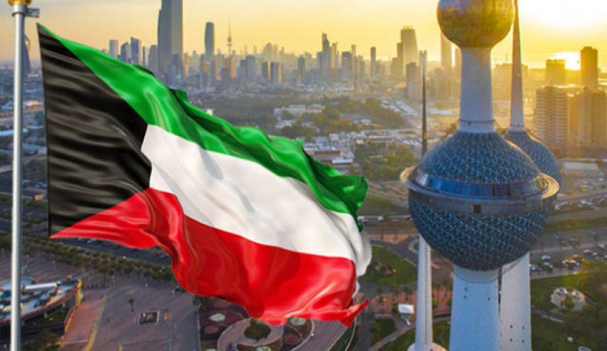 الكويت توقف جميع أنواع التأشيرات للبنانيين