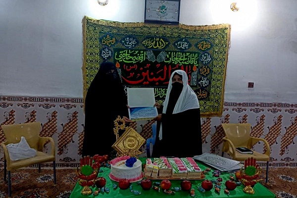 تخريج ثلّة من القرآنيّات اشتركن في دورات قرآنيّة متنوّعة بالعراق