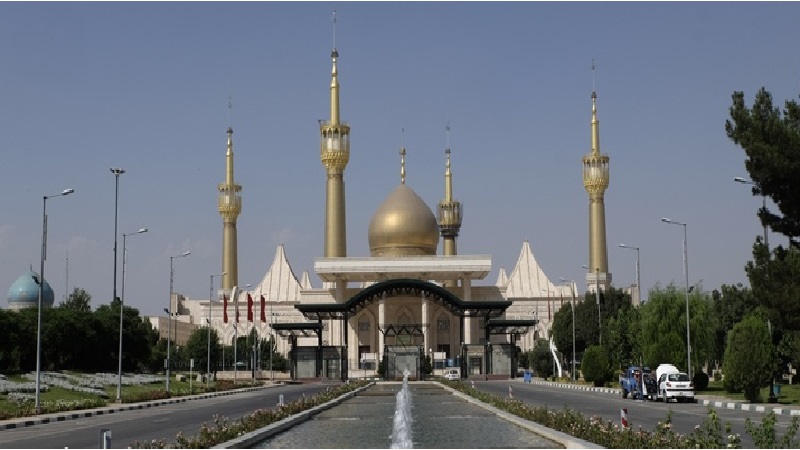 مواقيت الأذان للعاصمة الايرانية طهران وضواحيها ليوم الجمعة