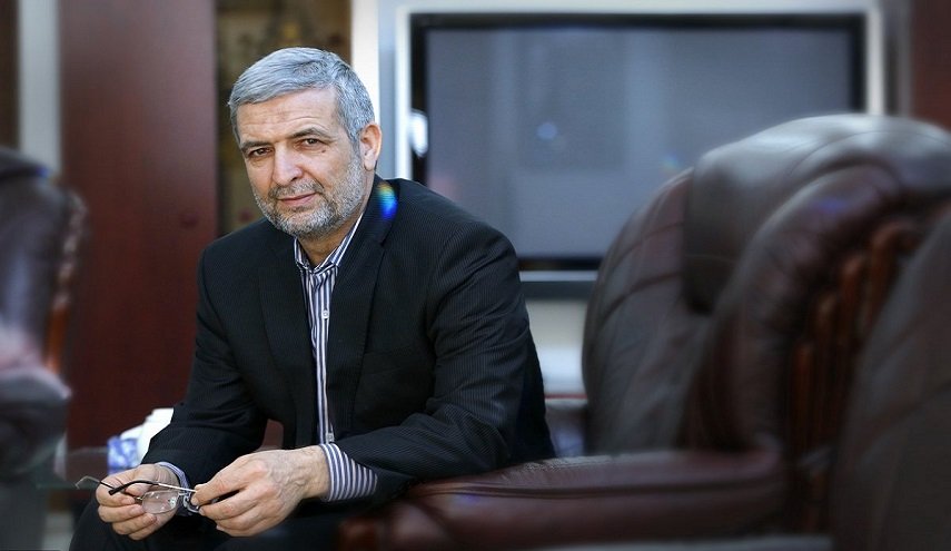 كاظمي قمي: الأميركان لم يتركوا أفغانستان بعد